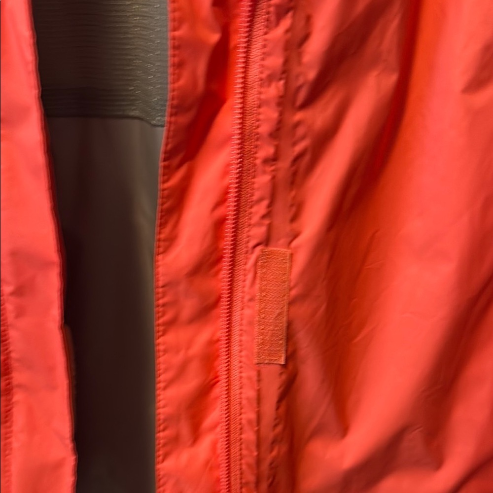 Columbia Women's Orange Jacket - Picture 4 of 4